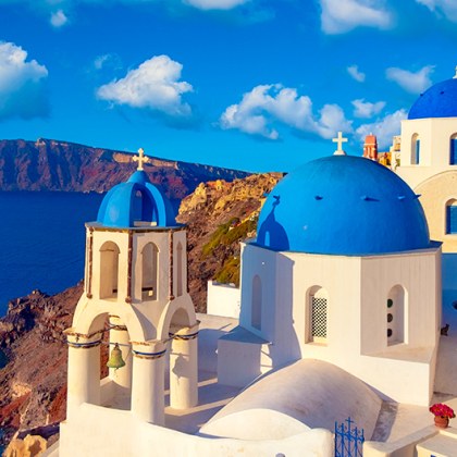 Извънредно положение е обявено на гръцкия остров Санторини в четвъртък