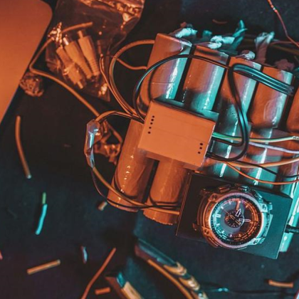 Шест основни училища в Скопие бяха евакуирани тази сутрин заради