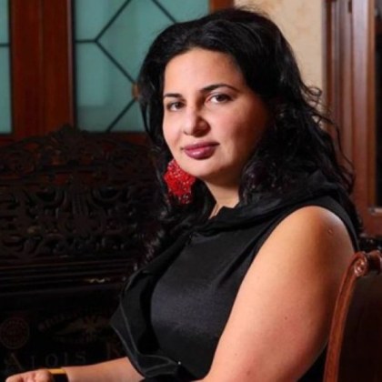 Жертвите на криптопирамидата OneCoin търсят начин да изправят България пред