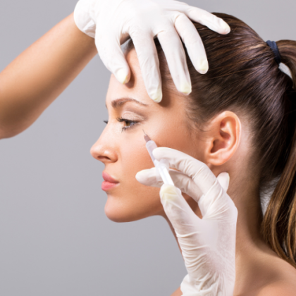 Ботулиновият токсин ботокс се произвежда от бактерията Clostridium botulinum която