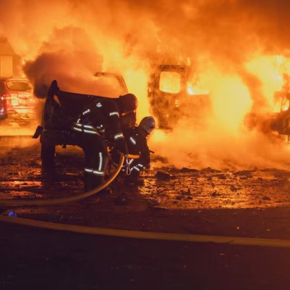 Руски дронове предизвикаха пожар в украинската столица Киев през изминалата