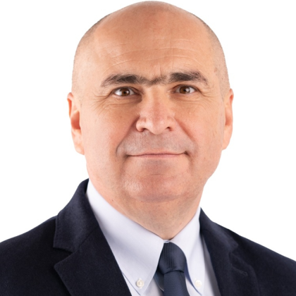 Председателят на Сената втората най висока държавна длъжност в Румъния Илие