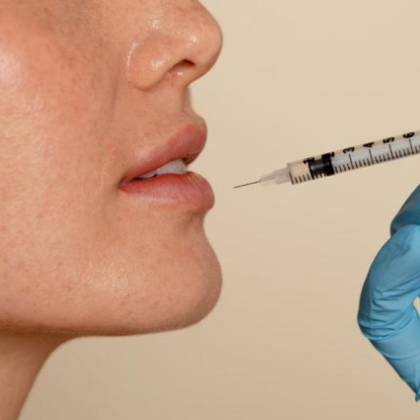 Пет екипа на Регионалната здравна инспекция РЗИ в Ловеч проверяват козметичните