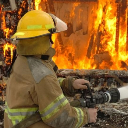 Възрастен мъж почина при пожар в дома му в монтанското