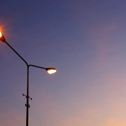 Община Карлово пусна обществена поръчка за обновяване на уличното осветление