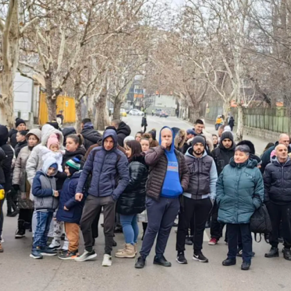 Мирен протест в Русе в подкрепа на майката която бе