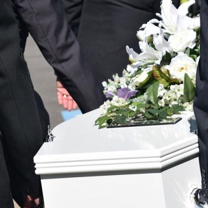 Сингапурец бе глобен защото фалшифицирал смъртния акт на дядо си