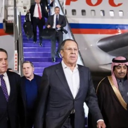 Първите контакти между делегациите на Руската федерация и Съединените американски щати се