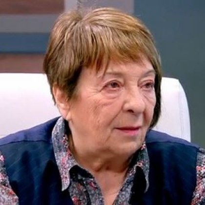 На 80 г почина българската режисьорка и поетеса Мая Вапцарова