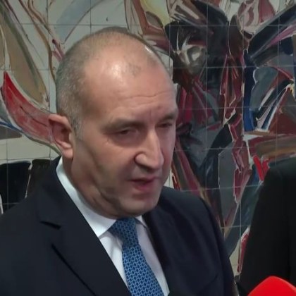 Като върховен главнокомандващ съм абсолютно против изпращането на военни в