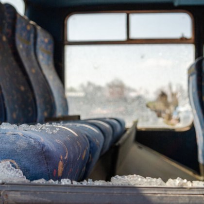 Автобус превозващ 30 украински граждани е катастрофирал снощи в село