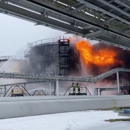 Украйна атакува тази нощ петролна рафинерия в град Сизран в