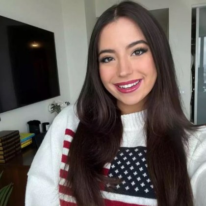 Инфлуенсърката Ашли Сейнт Клер ще съди Илон Мъск след като