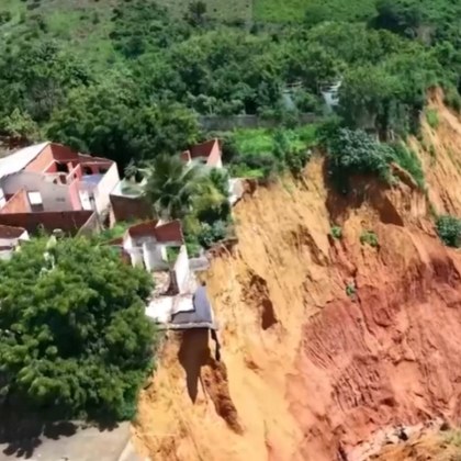 С течение на времето бразилският град Буритикупу потъва в огромен