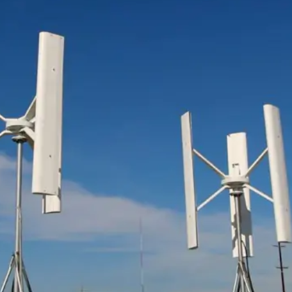 Вятърните турбини с вертикална ос са доста компактни но обикновено