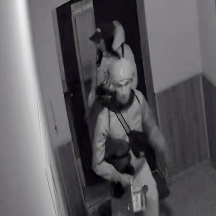 Варненец предупреждава за набези във вход на блок Според публикувана