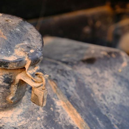 Полицията в Бургас задържа 22 ма души на гарата в Карнобат