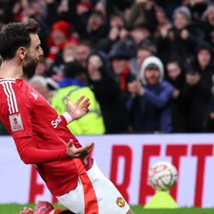 Фулъм победи Манчестър Юнайтед с 4 3 след изпълнение на дузпи