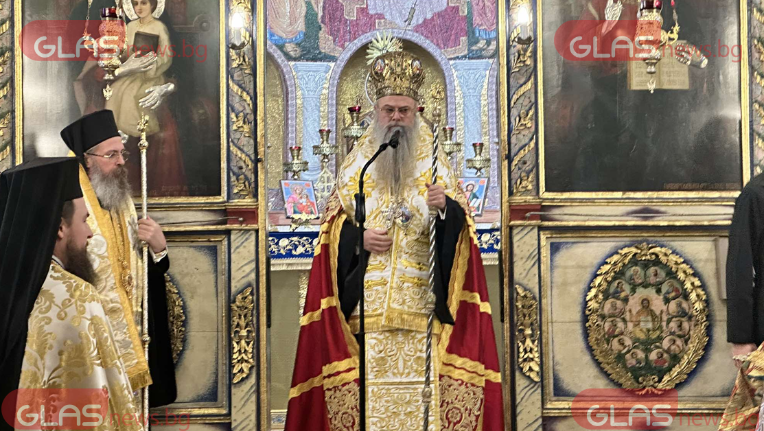 3 години православни хора се избиват взаимно, докато политиците се чудят чия страна да заемат