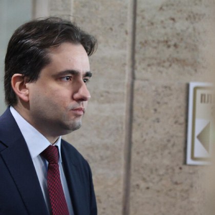 Депутатът от ПП ДБ Божидар Божанов се отказа от депутатския си