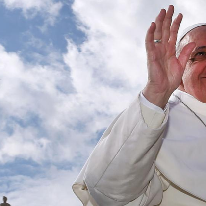 Папа Франциск който от близо 3 седмици се бори с