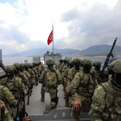 Турция е готова да изпрати войски в Украйна като част