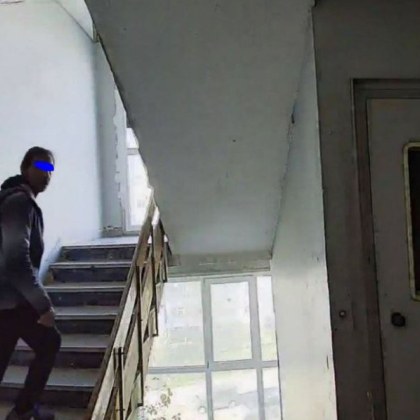 Майка алармира за грозна кражба от блок в София Тя