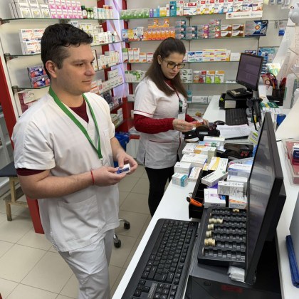 Инициативният комитет на магистър фармацевтите изразява своята загриженост относно предложението на