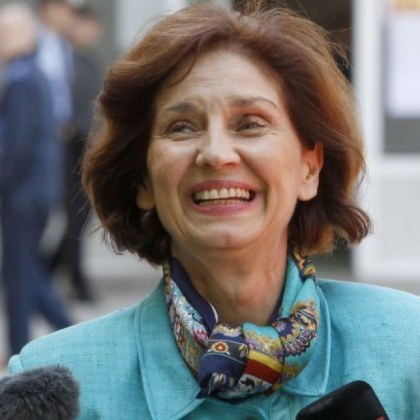 Президентът на Република Северна Македония Гордана Силяновска Давкова подписа укази за