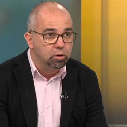 Очевидно в България няма достатъчно човешки капитал за толкова СИК