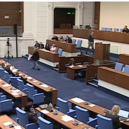 В Народното събрание започна изслушване на част от вещите лица по делото