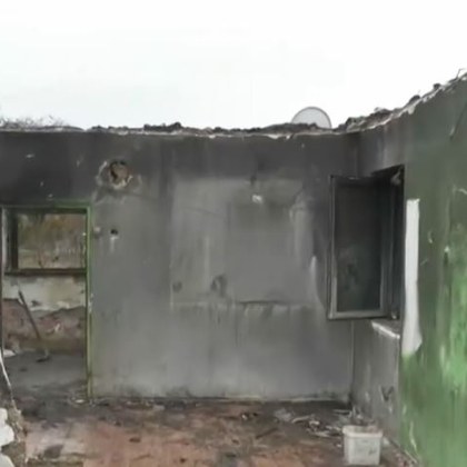 Семейство от Бургас остана без дом след опустошителен пожар Къщата