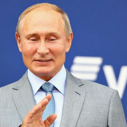 Руският президент Владимир Путин се срещна късно снощи с американския