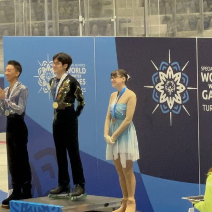 Бронзов медал в много оспорвана смесена дивизия ниво 4 завоюва