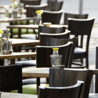 Собственици на ресторанти и заведения настояват да се свали до