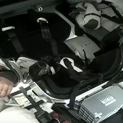 Двамата американски астронавти останали повече от 9 месеца на Международната