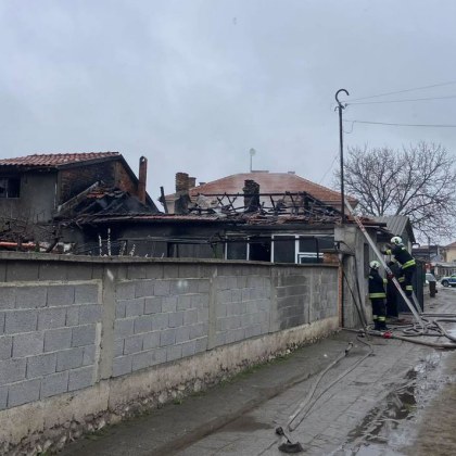 Взрив е избухнал днес в къща край Пловдив като е