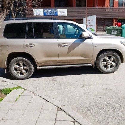 Ех паркирането Намирането на паркомясто в София става все по трудна