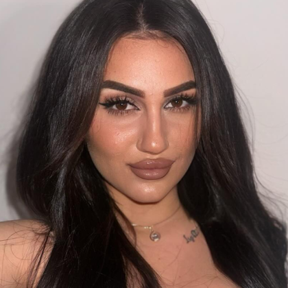 Дебора Михайлова която стана жертва на ужасяващо нападение с макетно