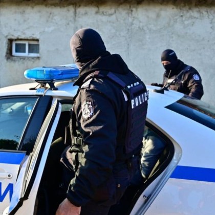 Полицейска акция в центъра на София По първоначална информация на