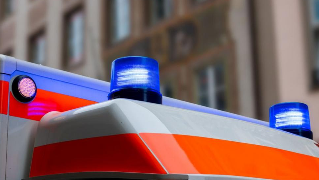 Злополука в производствено хале: Мотокар потегли на заден ход и блъсна мъж
