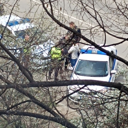 22 годишен мъж с криминални регистрации е задържан със светкавична реакция