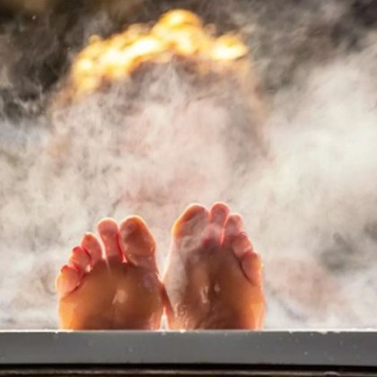 Изследователи казват че вземането на гореща вана или душ може