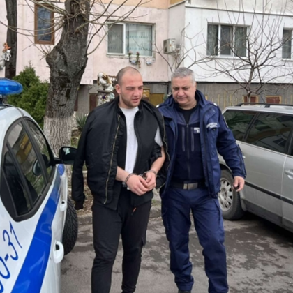 Троен състав на Окръжен съд – Враца днес потвърди определението