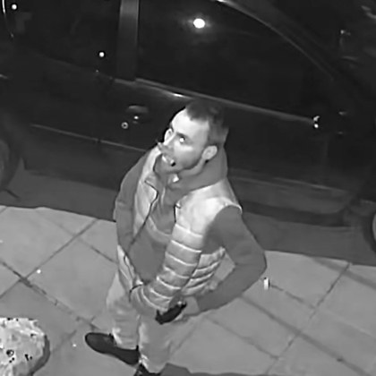 Докато повечето от нас се готвят за съботната почивка други