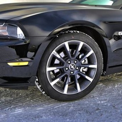 32 годишен от Велико Търново е обвинен в присвояване и измама