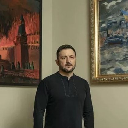 В кабинета на Владимир Зеленски има картина на горящите кули