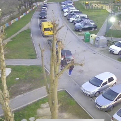 Жители на варненския квартал Владиславово са възмутени от поредния акт