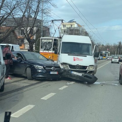 В рамките на няколко часа втора катастрофа стана в