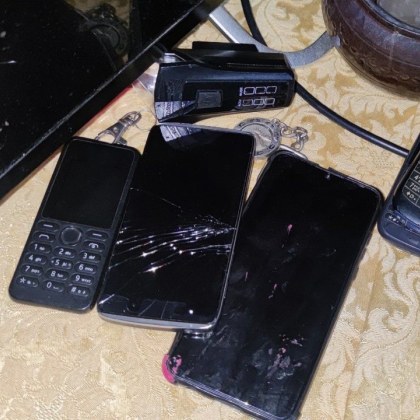 Трима в ареста претърсвания на четири адреса и три моторни